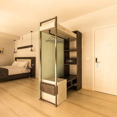 Boutie Premium, A Kalamatastay Property Exterior foto